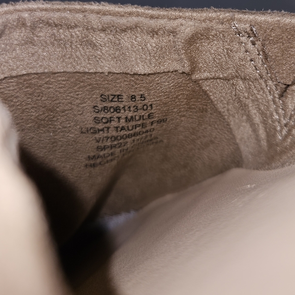 Banana Republic Soft Faux Suede Mule Light Taupe Size 8.5 - Picture 7 of 11